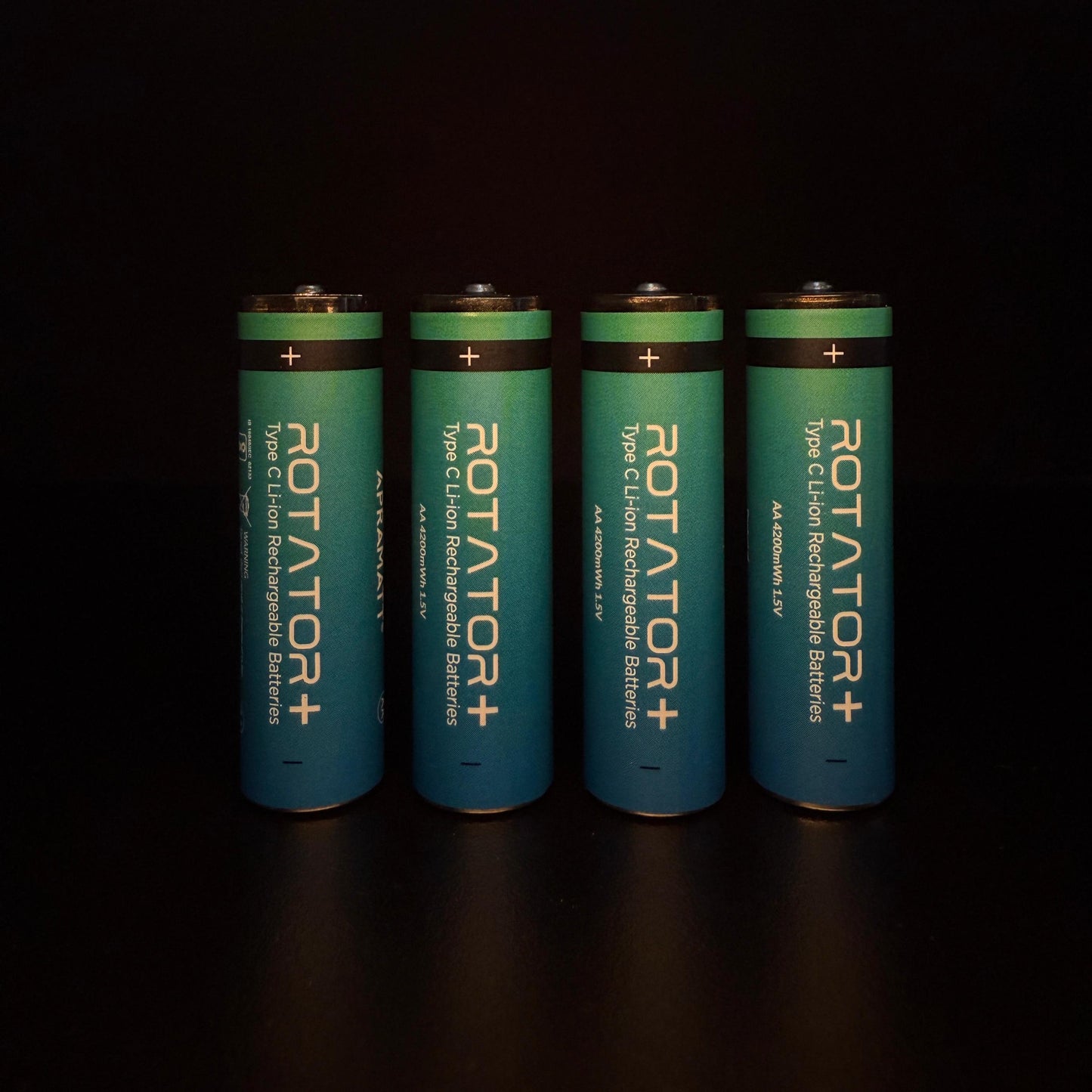 USB Rechargeable AA Batteries (1.5V, 4200mWh)